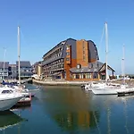 Les Marinas-10 By Interhome